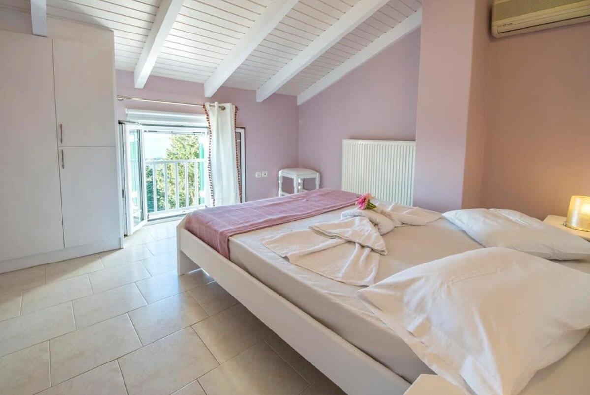 Paxoi Serene Oasis - Mylos Mediterranean Charm Arvanitakeika 외부 사진