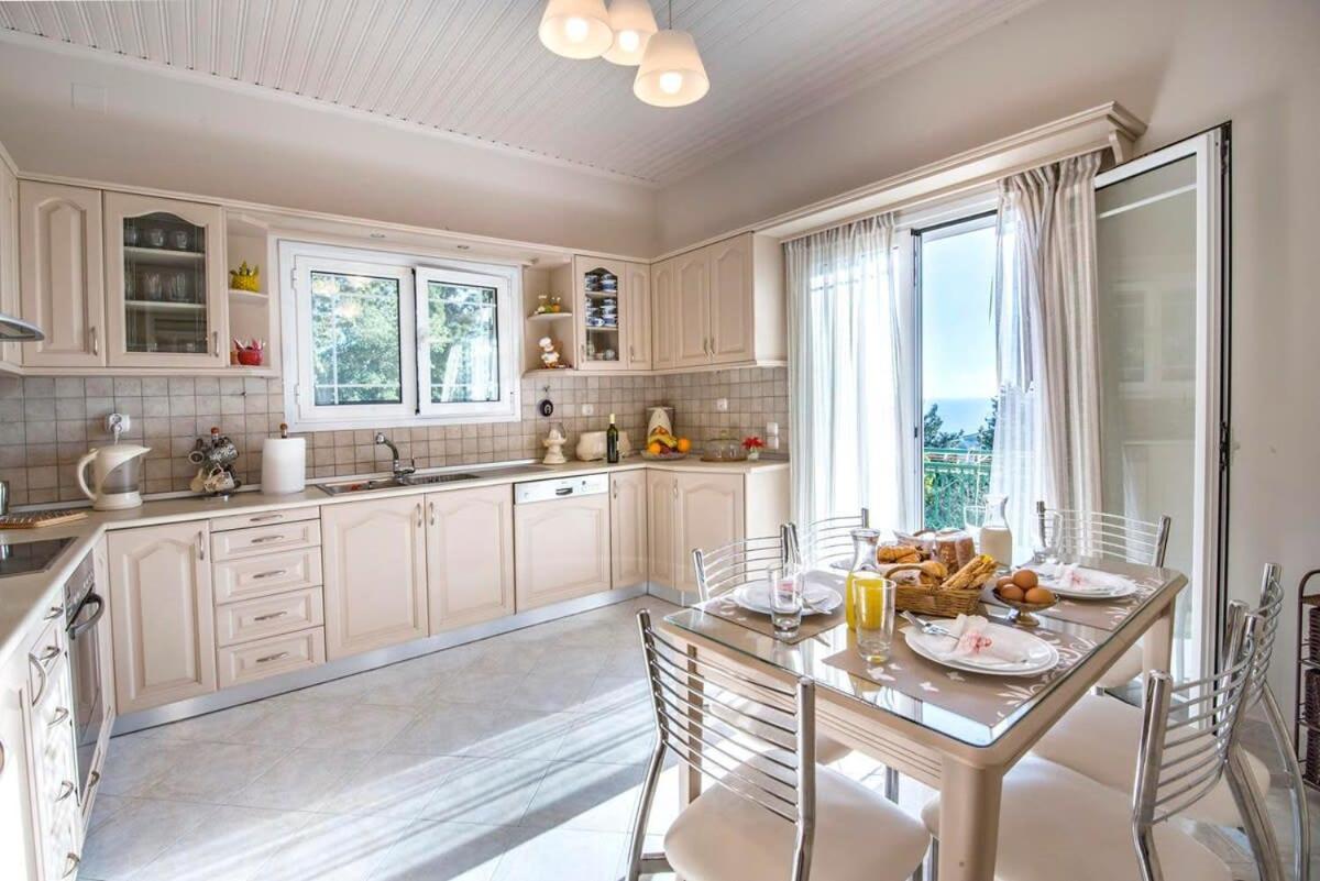 Paxoi Serene Oasis - Mylos Mediterranean Charm Arvanitakeika 외부 사진